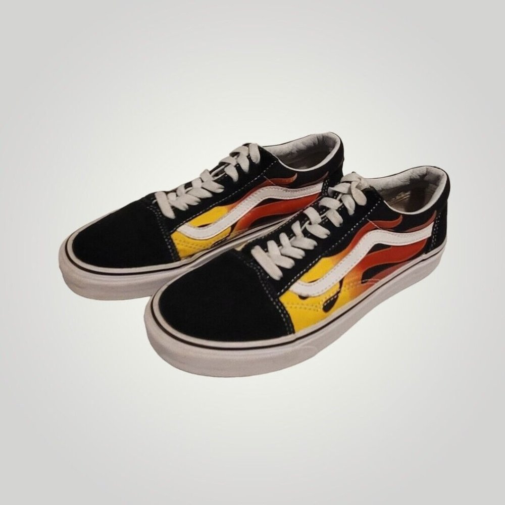 Vans Old Skool Flame Mens 6.5 Womens 8 Classic skateboard shoe   lace up VGUC